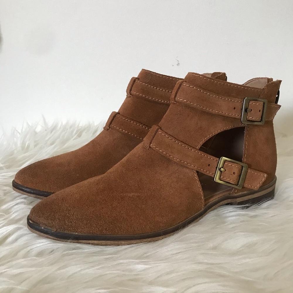 Chinese Laundry Dandie Buckled Ankle Bootie
